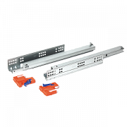 С доводчиком